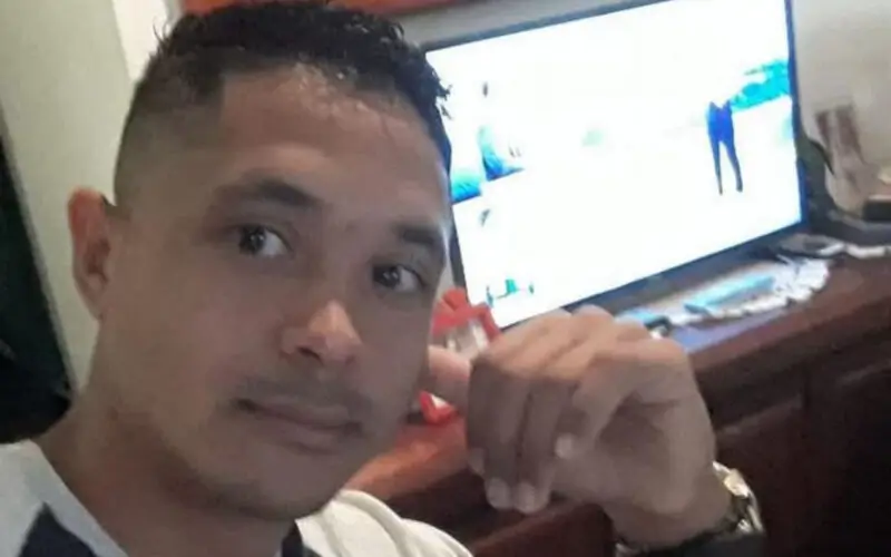 Alexandre de Carvalho, de 34 anos, desapareceu na Praia do Leme, na Zona Sul