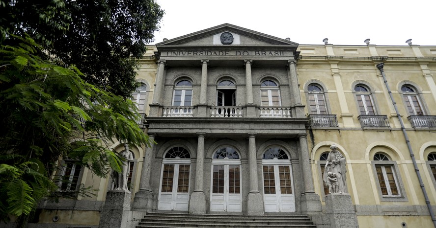 UFRJ terá curso pré-vestibular de graça para alunos