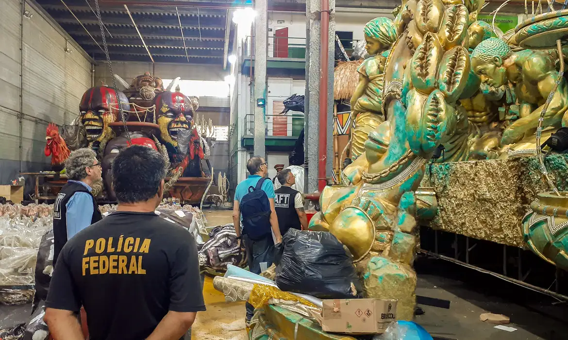Polícia realiza Operação na Cidade do Samba para