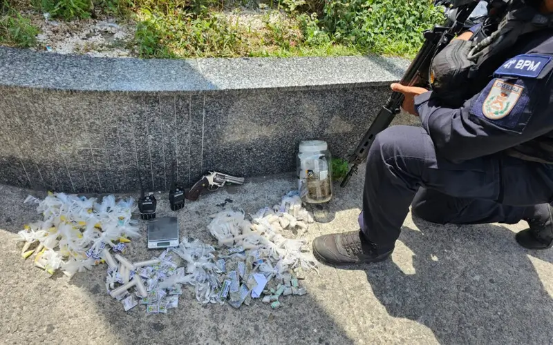 Material apreendido pela Polícia.
