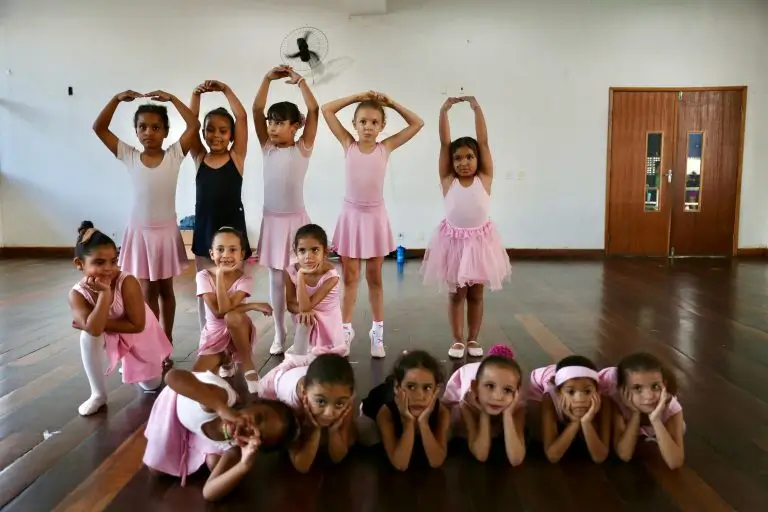 Ballet na Vila Olímpica de Pedra de Guaratiba