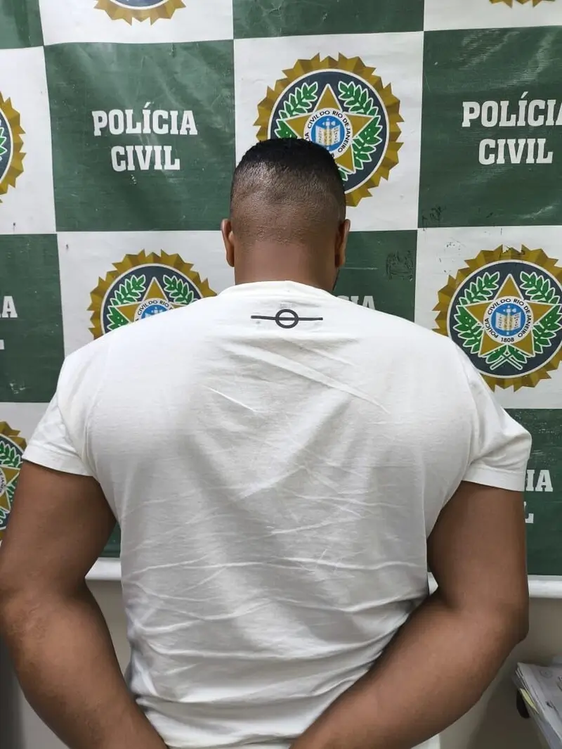 Preso por matar ambulante na praia do forte