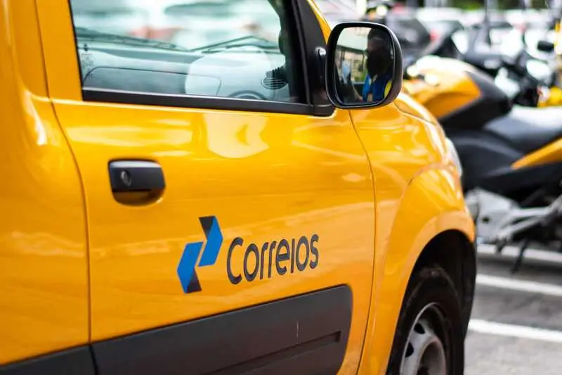 Carro dos Correios