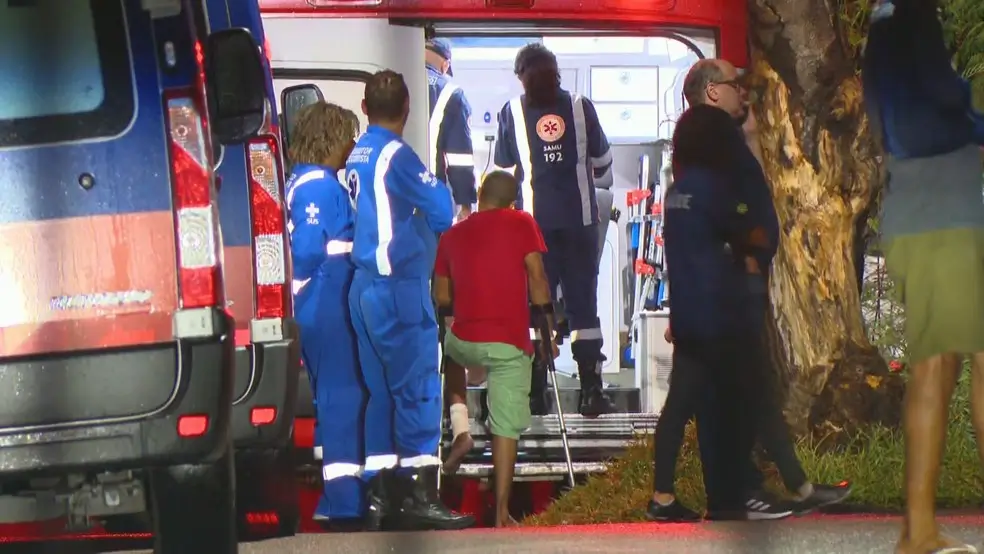 Os pacientes do Hospital Barata Ribeiro, que fica na Mangueira, foram transferidos