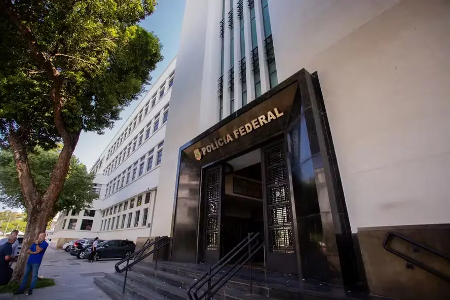 Fachada do prédio da Polícia Federal