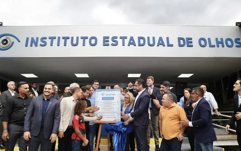Inauguração do Instituto Estadual dos Olhos