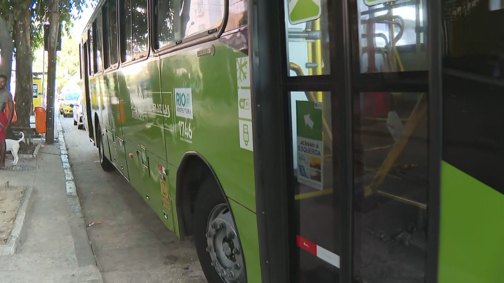Ônibus da linha 232