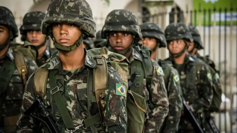 Soldados do Exército Brasileiro