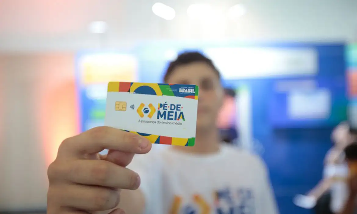 Cartão do Programa Pé-de-Meia