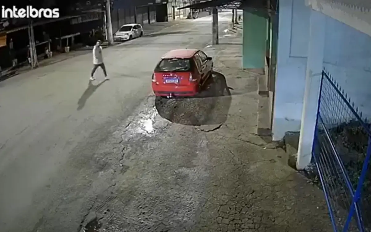 Rafael de Oliveira foi Atropelado ao atravessar a rua