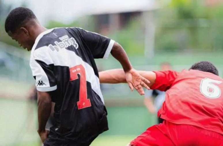 Vasco e Athletico-PR pelo Brasileirão Sub-20