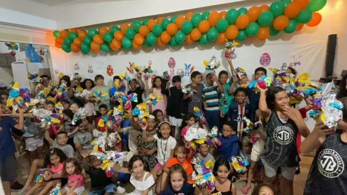 Doação de Ovos de Páscoa