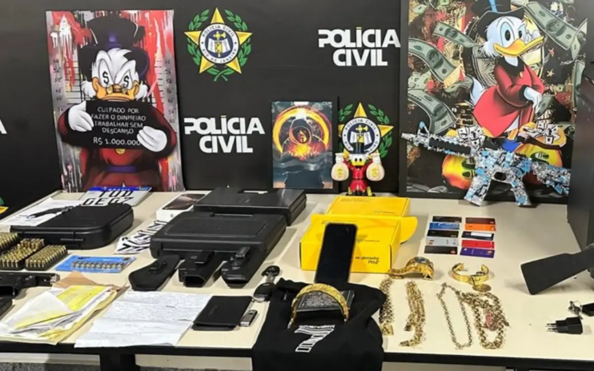 Material apreendido pela polícia