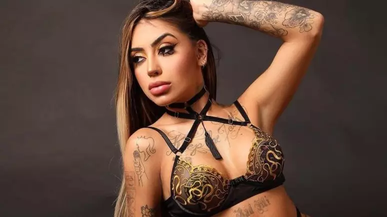 Mc Mirella
