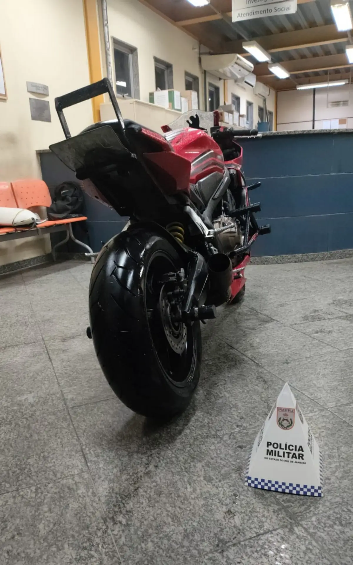 Moto na Delegacia