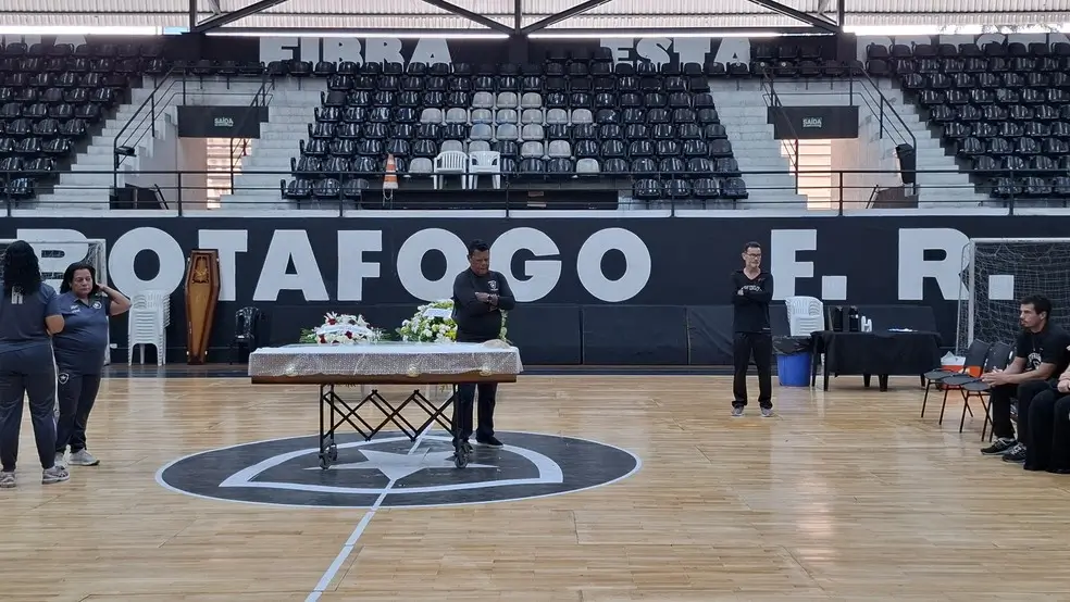 Velório do Ex-goleiro Manga