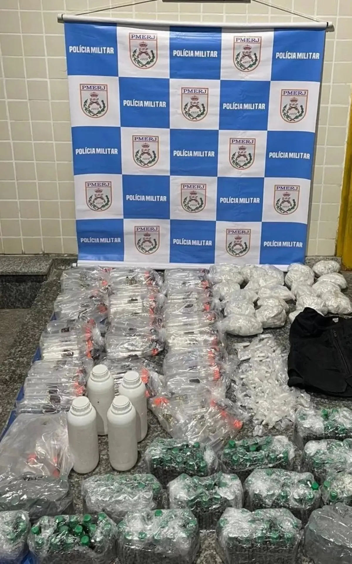 Drogas apreendidas pela polícia