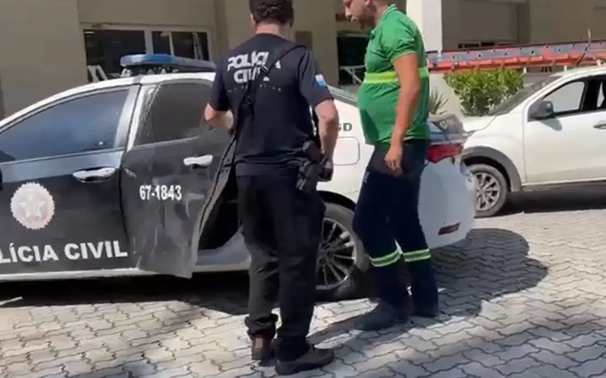 Antonio Oliveira foi conduzido à DDSD