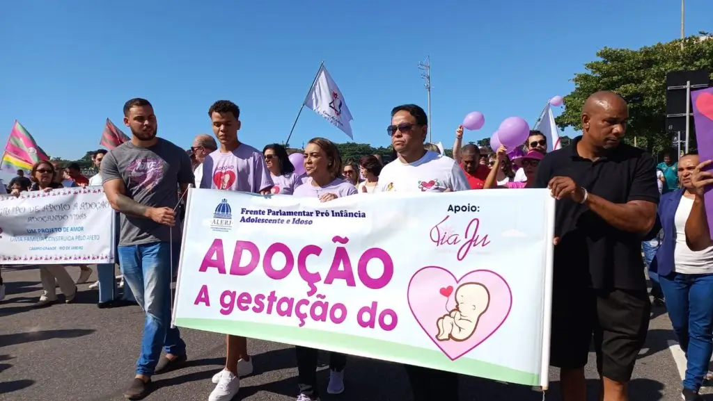 Caminhada da Adoção em Copacabana