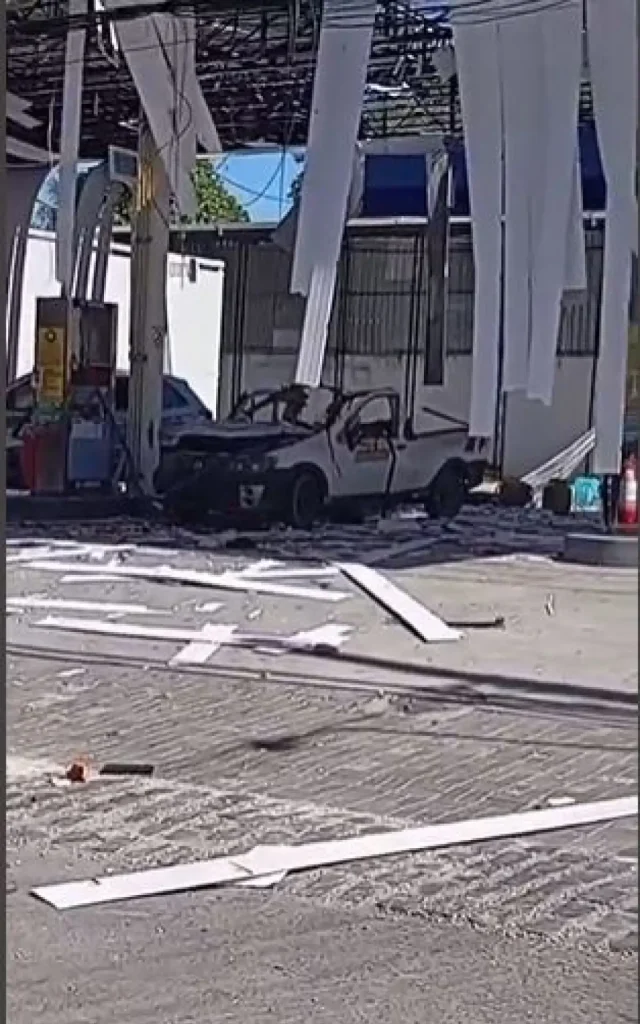 Carro depois da Expolosão