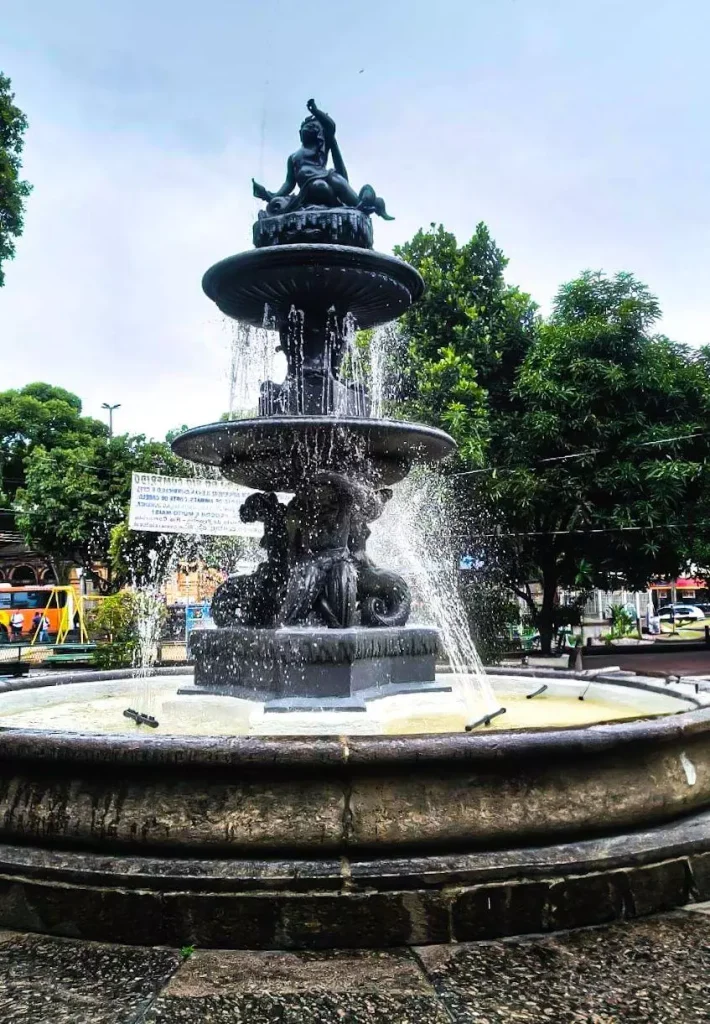 Chafariz da Praça Condessa Paulo de Frontin