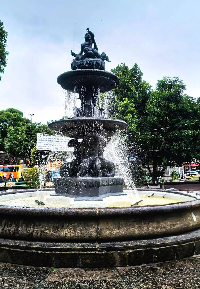 Chafariz da Praça Condessa Paulo de Frontin