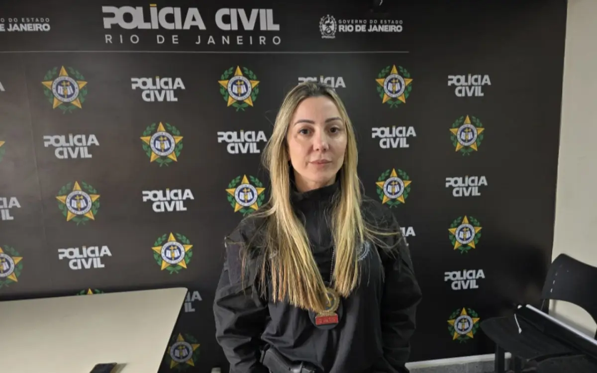 Delegada Ana Carolina
