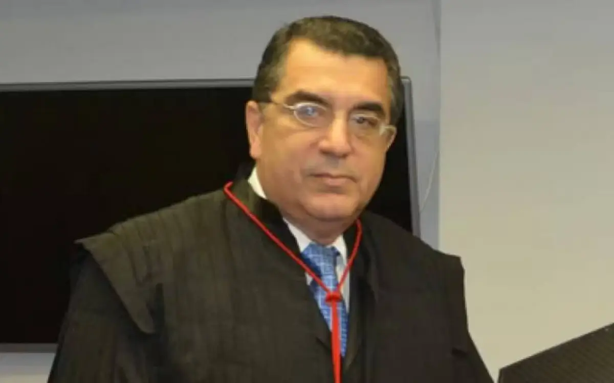Desembargador Alcides Martins Ribeiro Filho