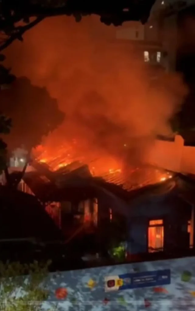 Escola Leitão Cunha, na Tijuca, fica destruída durante incêndio