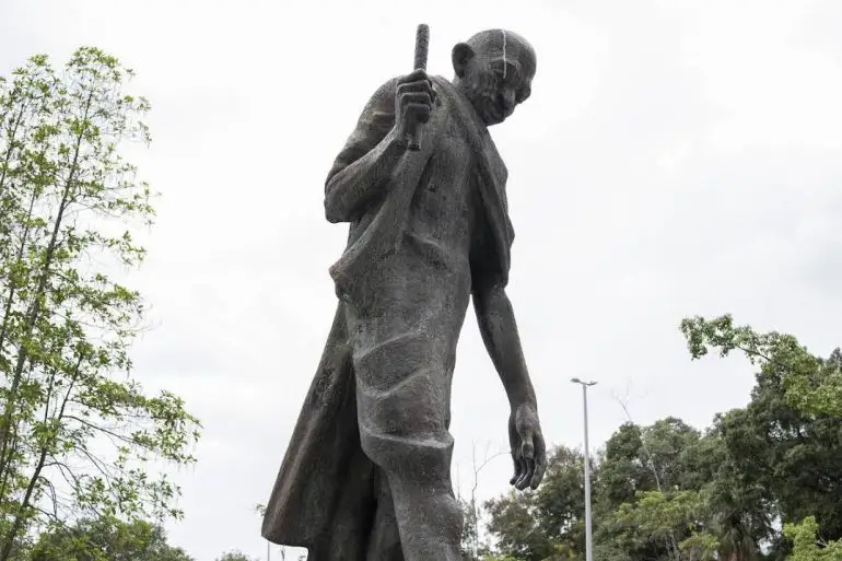 Estátua de Gandhi