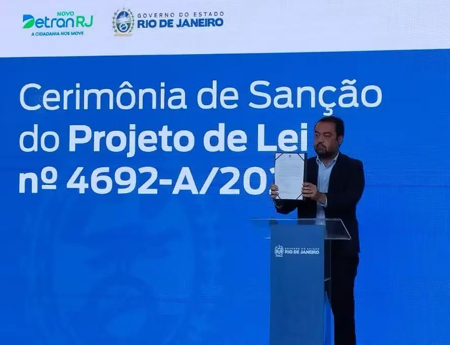Governador Claudio Castro