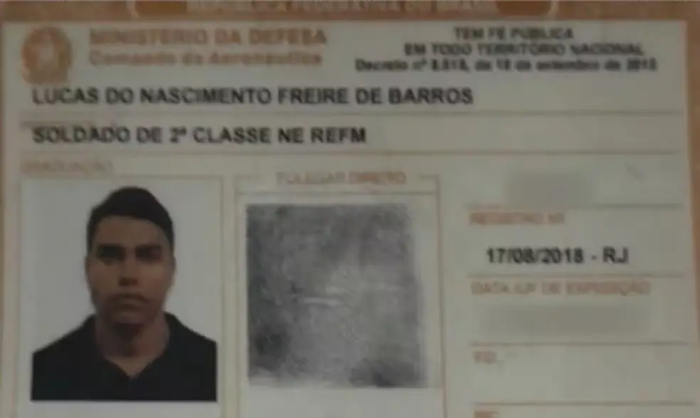 Carteira de Lucas Nascimento Freire de Barros