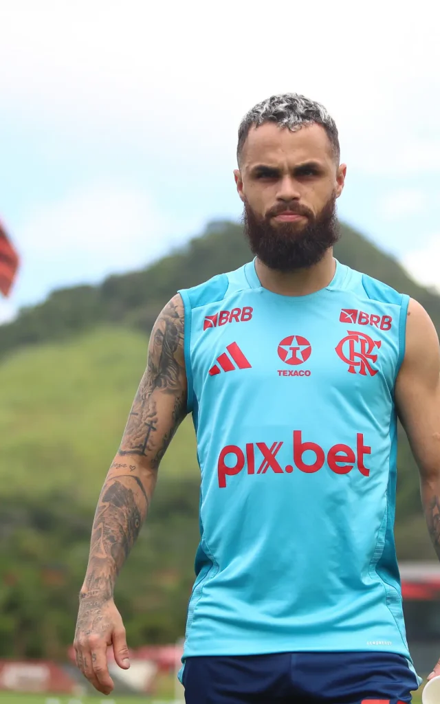 Michael deixa Flamengo