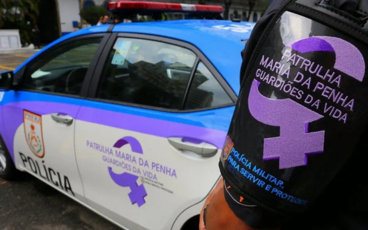 Patrulha Maria da Penha prende homem