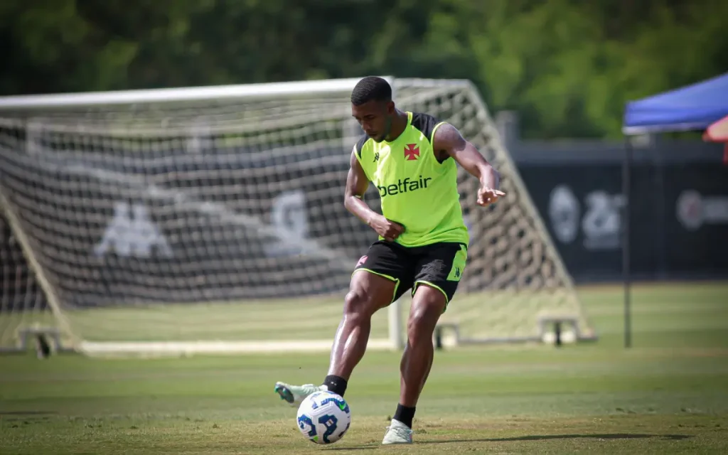 Rayan no Treino do Vasco