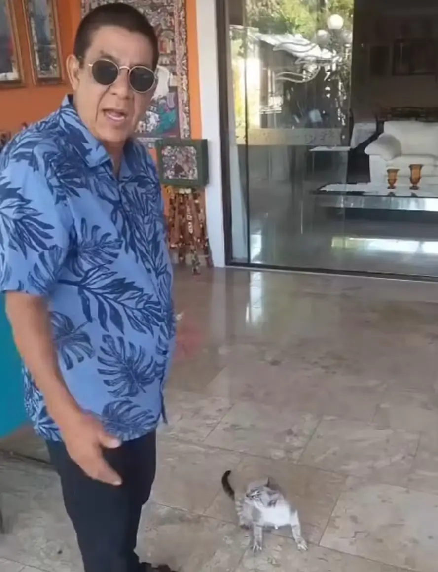 Zeca Pagodinho e sua gatinha