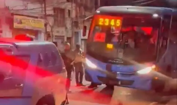 Ônibus frescão