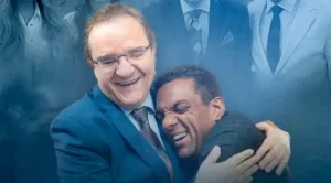 deputado federal Otoni de Paula (MDB) já fechou os olhos, baixou a cabeça e recebeu a bênção do bispo Abner Ferreira