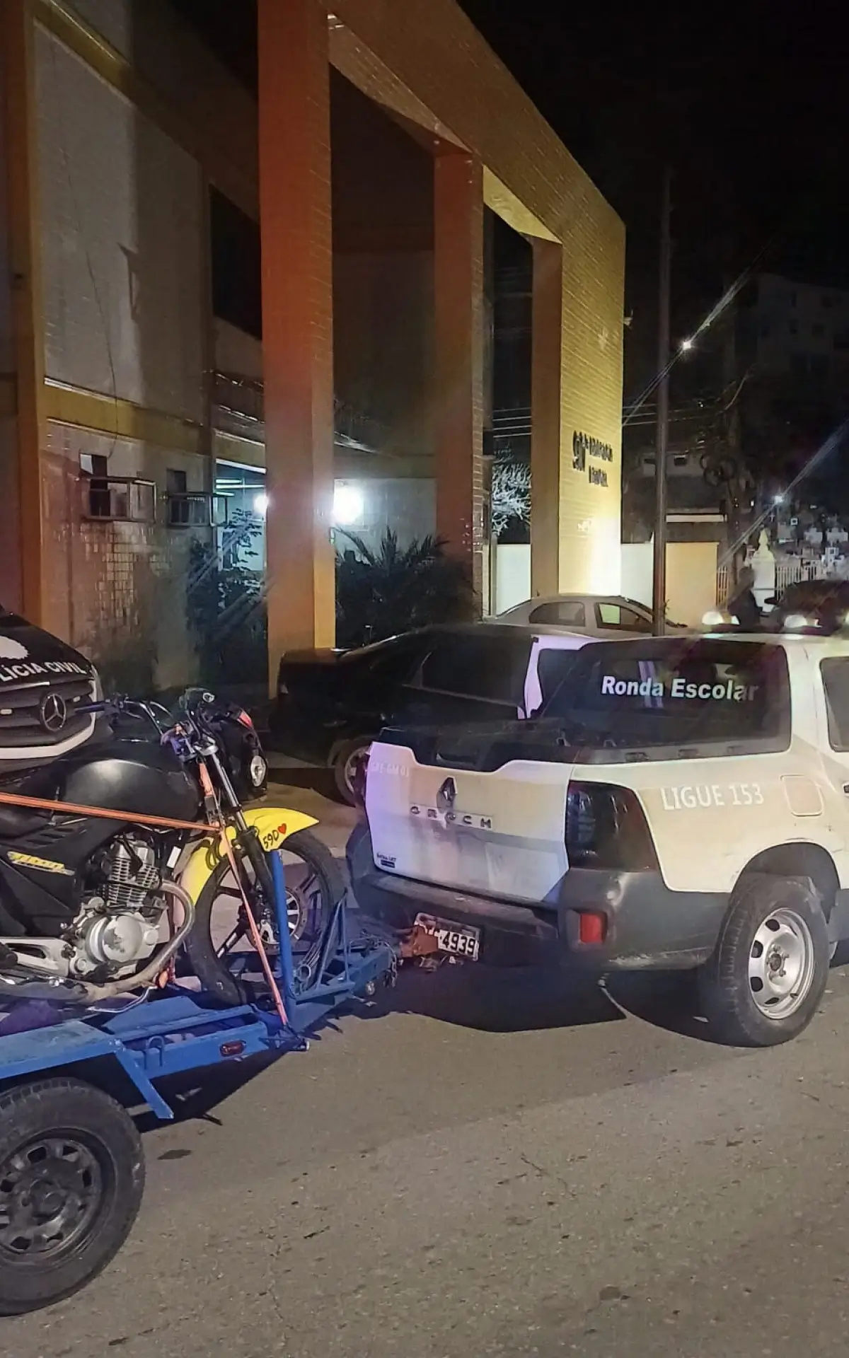 Moto levada pela polícia