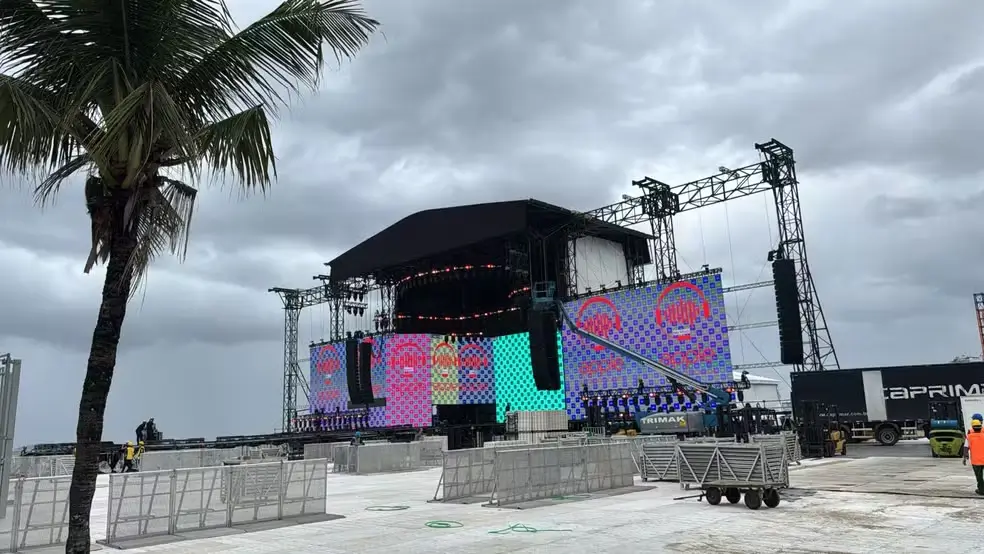 Palco do Show da Lady Gaga no Rio de Janeiro