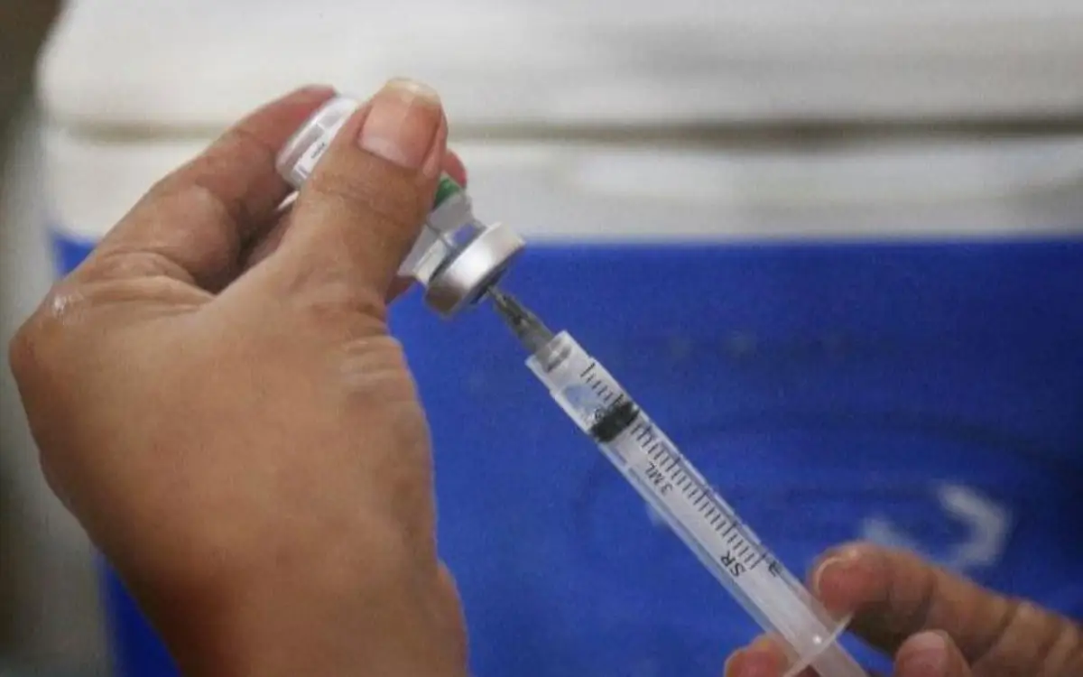 Vacinação contra a Dengue
