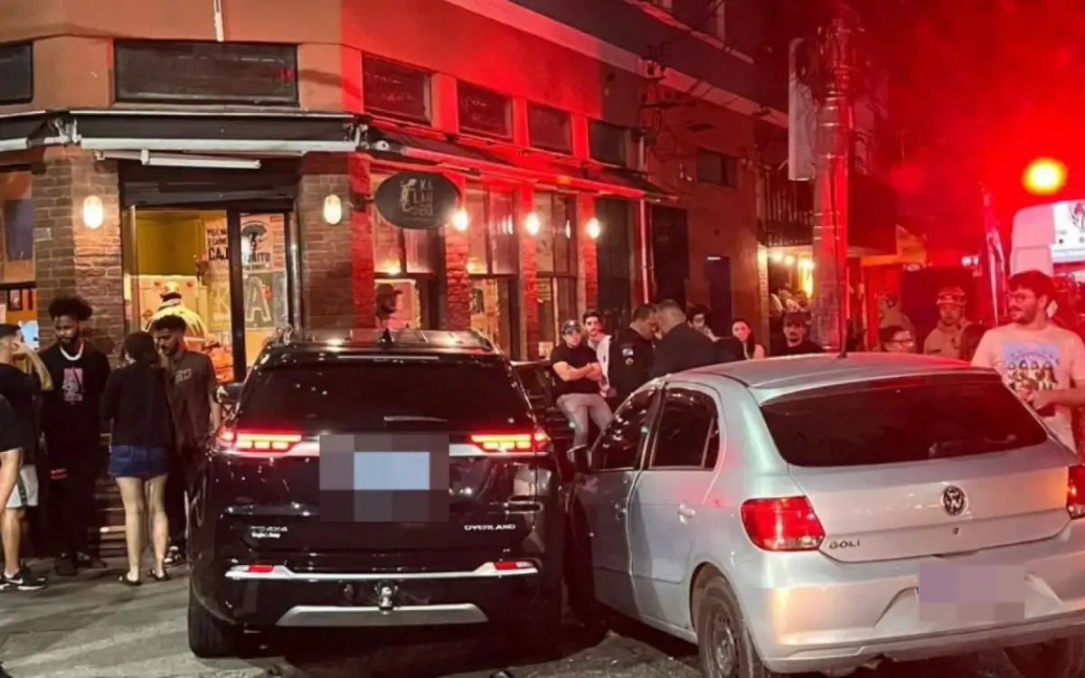 Acidente em cruzamento de Botafogo