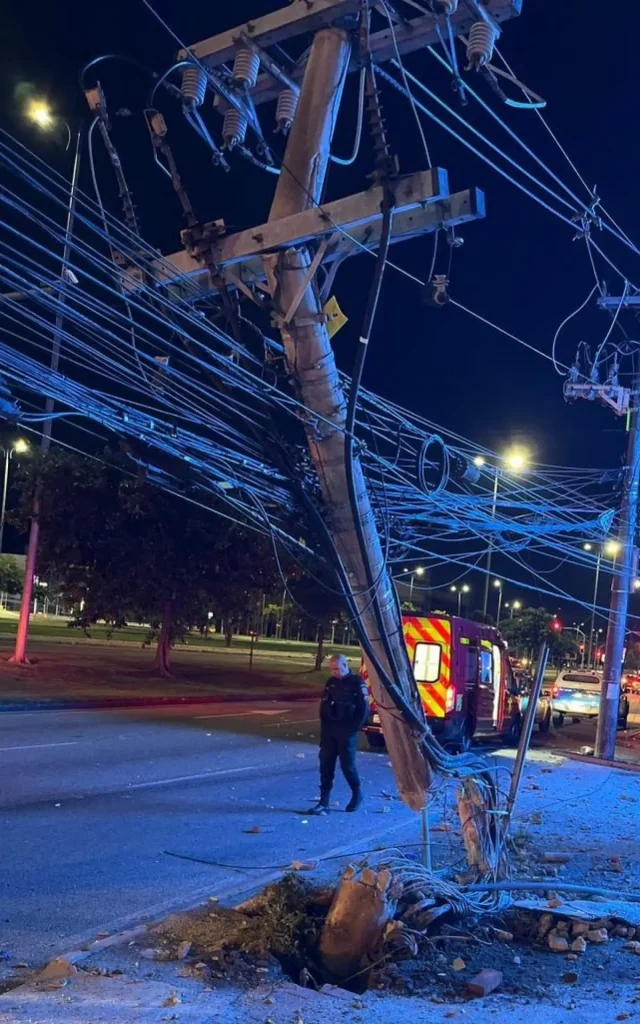 Acidente na Avenida das Américas