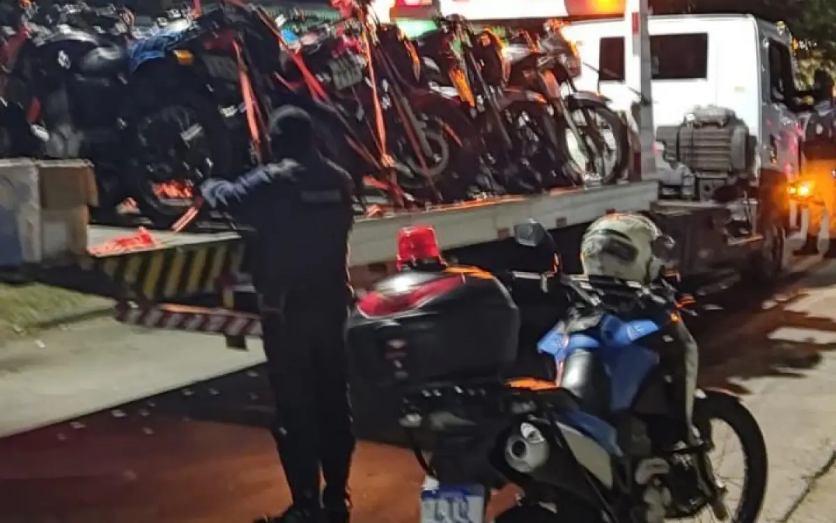 apreensão de 14 motocicletas em Cascatinha