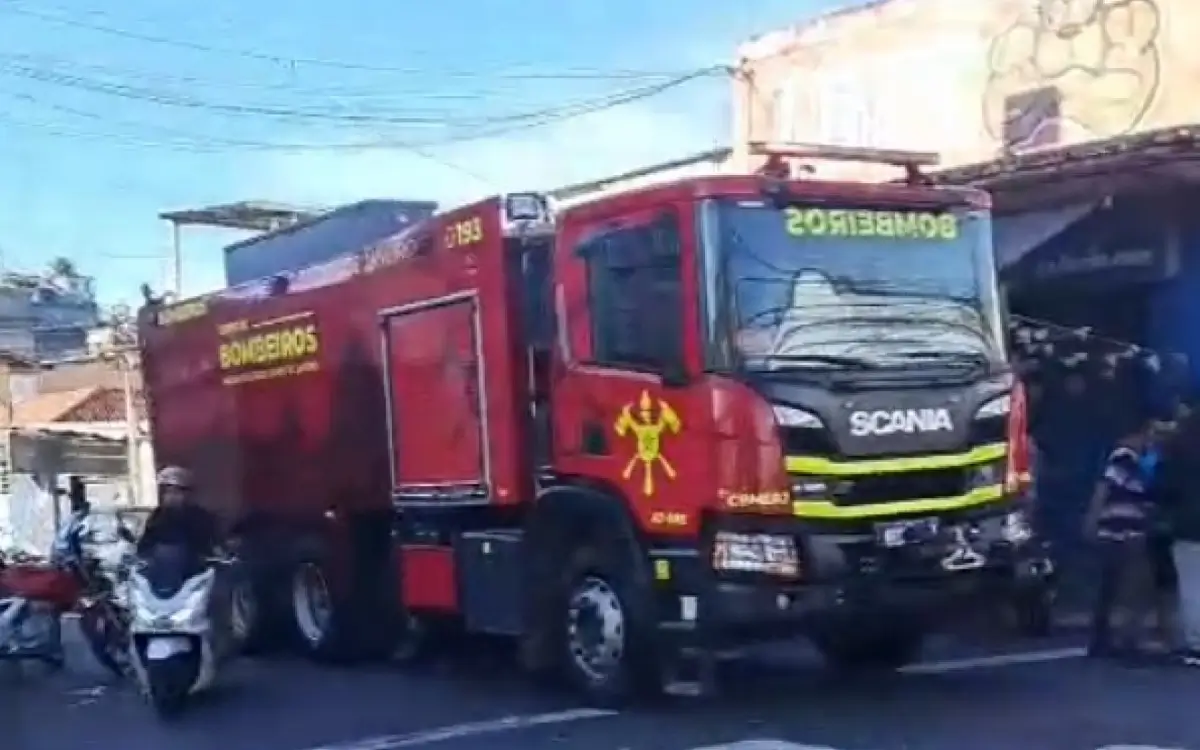 Bombeiros em Niterói