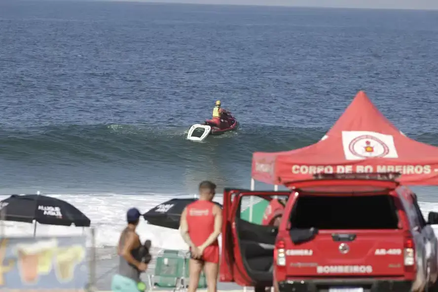 Corpo de Bombeiros na Praia