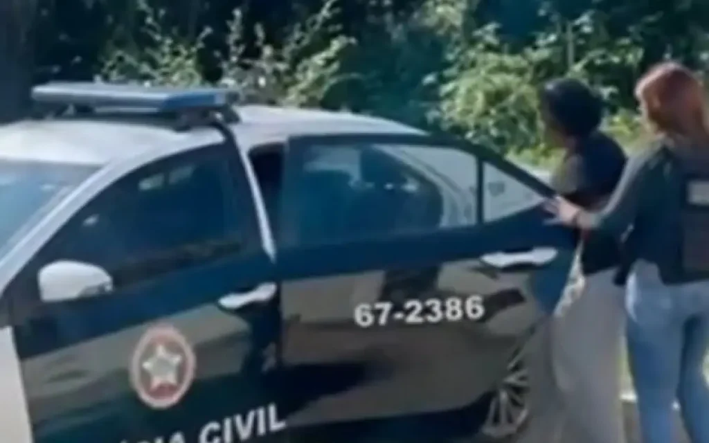 Cuidadora de idosos é presa por planejar morte do filho da patroa