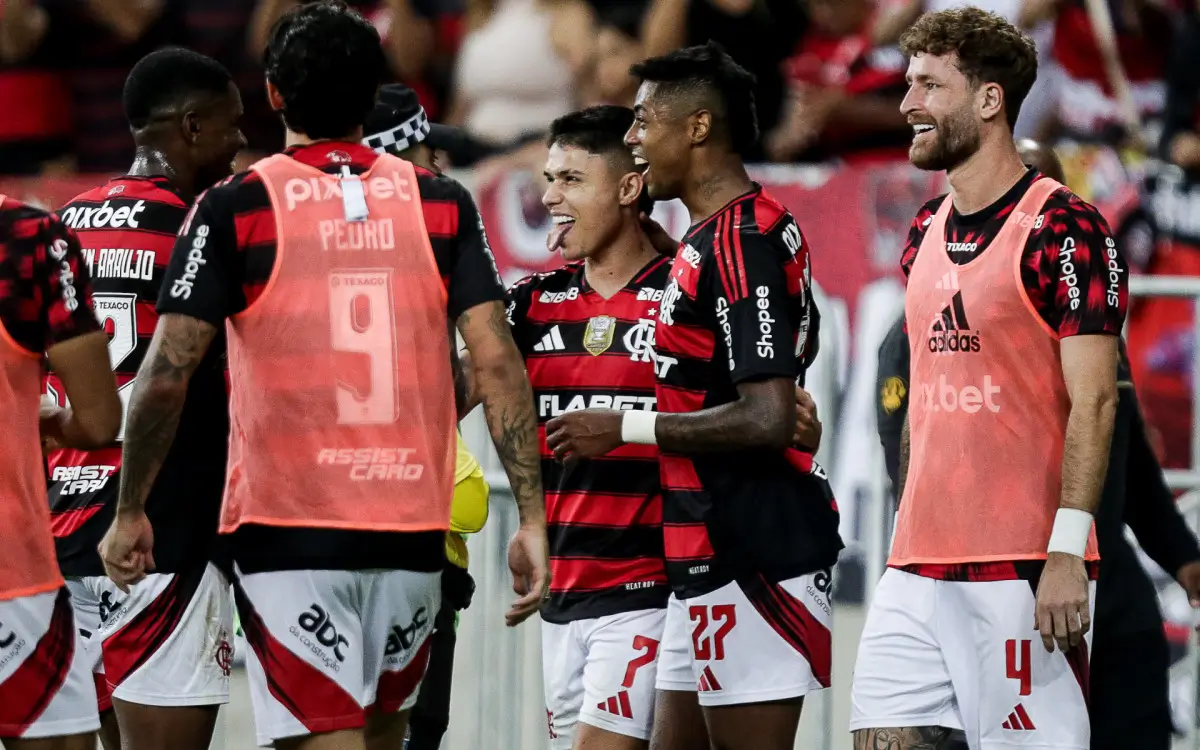 Flamengo Goleia o Fortaleza