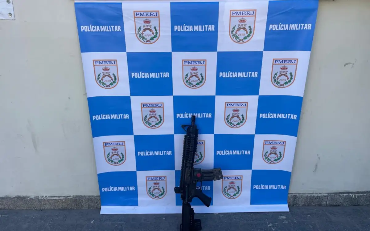 Fuzil é apreendido no Complexo da Reta