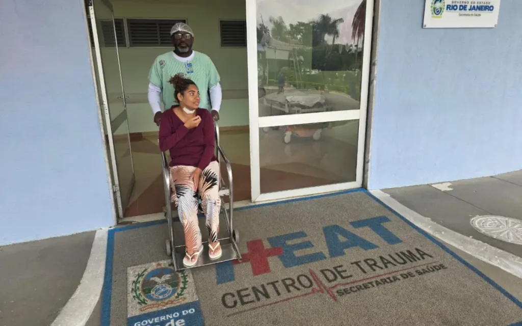 Juliana Jaccoud recebeu alta do Hospital Estadual Alberto Torres